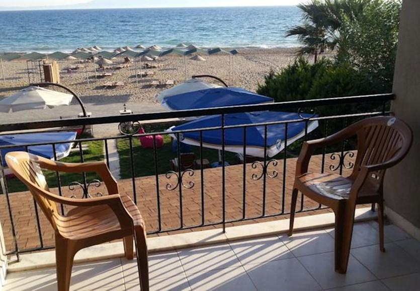 Gumuldur Mavi Deniz Hotel Экстерьер фото